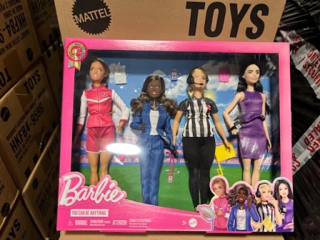 BRAND NEW CLEARENCE TOYS HASBRO MATTEL BARBIE 47PCS